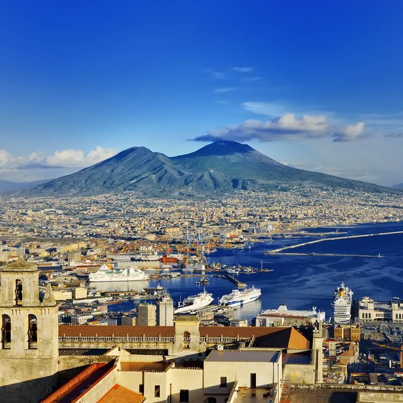 Desticity Naples